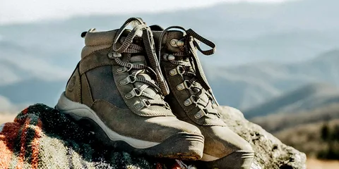 best hiking shoes for bunions